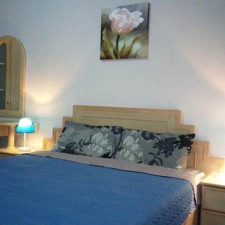 Pinang Beach Apartment @ Bayu Emas 바투 페링기 외부 사진